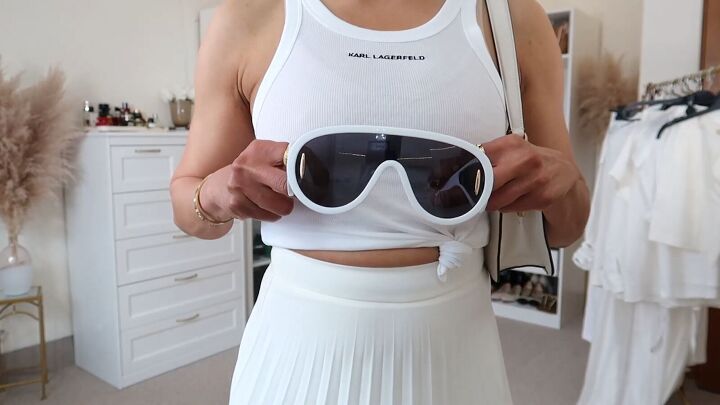 white outfit ideas, Statement sunglasses