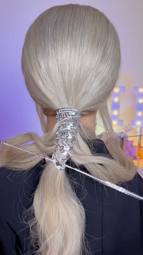try this at your next festival, Adding sequins to ponytail