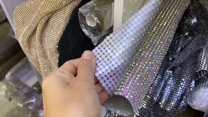 Different Ways to Add Rhinestones to Your Clothes for Extra Sparkle ...