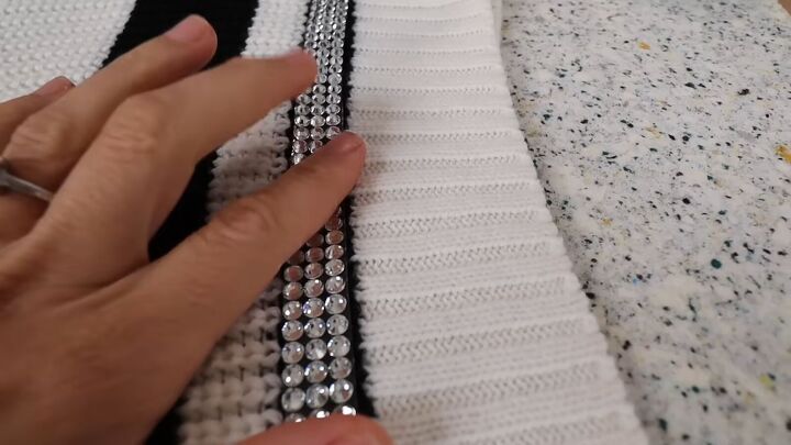 Different Ways to Add Rhinestones to Your Clothes for Extra Sparkle ...