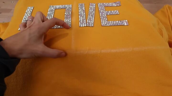 Different Ways to Add Rhinestones to Your Clothes for Extra Sparkle ...