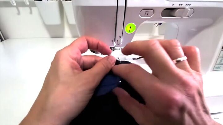 Sewing Hacks: 2 Quick Ways to Sew a Zipper | Upstyle