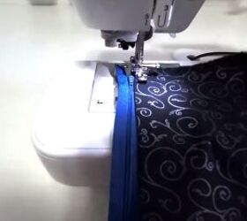 sewing hacks, How to sew in a zipper method 2