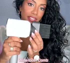 curly hair hacks, Wide tooth comb attachment on hair dryer