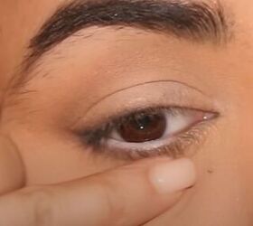 eyeliner hacks for hooded eyes, Blending eye pencil
