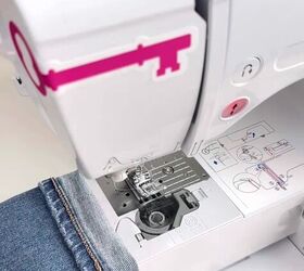 how to shorten your jeans and keep the original hem, Setting up the sewing machine