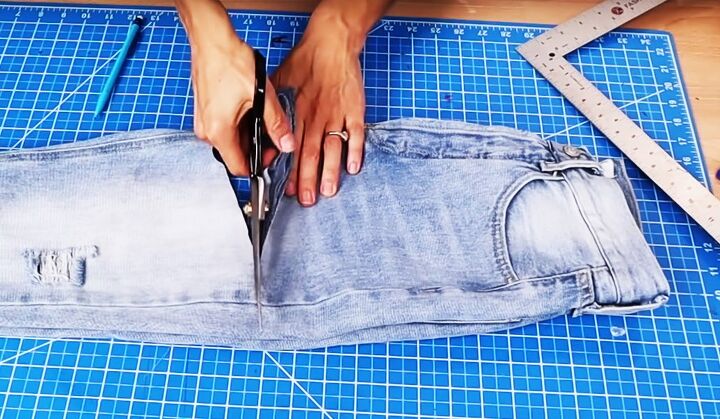 Tutorial Make Up Denim How to Make Upcycled Denim Shorts in 10 Different Styles | Upstyle