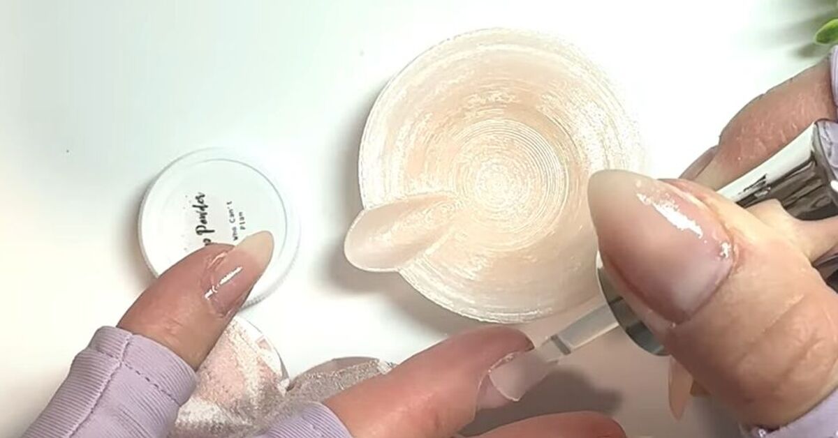 This Watercolor Nail Art Design is so Easy to Do | Upstyle