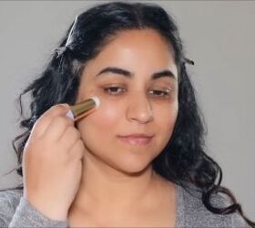 The dazzling full glam makeup look for all those textured-skinned girlies out there