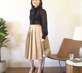 pleated midi skirt outfit, Beige pleated midi skirt outfit idea