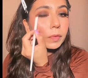 Blending eye makeup