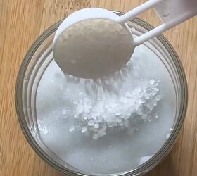 my nighttime skin scrub recipe, Adding sugar to the paste