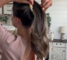 how to style this popular accessory from the past, Clipping the hair