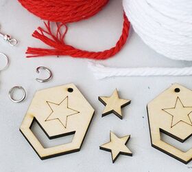 This is SUCH a cute way to accessorize for the 4th of July