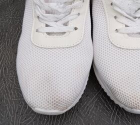 1 nurse told me this trick how to keep white trainers white