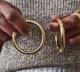 summer outfit idea, Gold hoop earrings