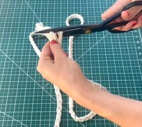 cutest summer accessory made from dollar store rope, Cutting the rope