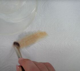 How to clean makeup brushes