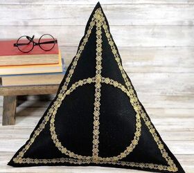 Harry Potter Deathly Hallows Pillow with Kunin Felt and Poly Fil by Creatively Beth creativelybeth harrypotter deathlyhallows diypillow polyfil