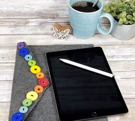 Felt Tablet Holder Beginner Sewing Creatively Beth creativelybeth easy beginner sewing felt kunin tabletholder kindleholder craft diy