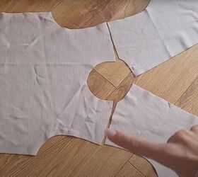 learning to sew your own clothes, Cutting out the top