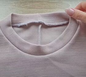 learning to sew your own clothes, Attaching the neck edging