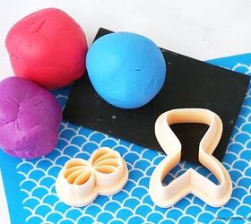 Make 3 little balls of clay for this adorable idea (makes a great gift!)