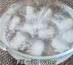 all natural easy way to glowing skin, Adding water to the bowl