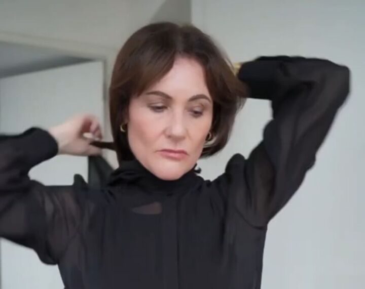 3 Chic Ways To Tie A Bow On A Blouse Upstyle 3 chic ways to tie a bow on a blouse upstyle