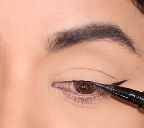 Eyeliner makeup technique