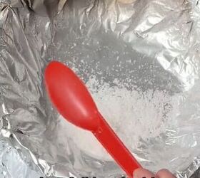 We had no idea we could solve this annoying problem by pouring salt into tin foil