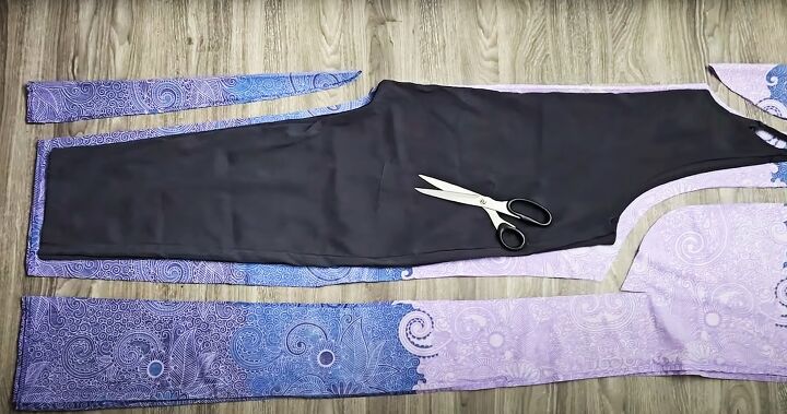 How to Make Overalls From an Old Bed Sheet?! | Upstyle