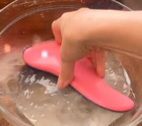 how to clean your hairbrush, Soaking the hairbrush