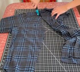 take a walmart tee and flannel and put them together, How to DIY a cute Halloween shirt