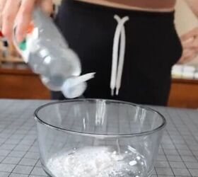 mix together baking soda dish soap hydrogen peroxide, Mixing the ingredients