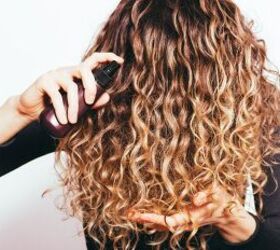 4 Perfect Holiday Gifts for Anyone With Curly Hair