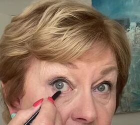 makeup tutorial for over 50, Lining the eyes