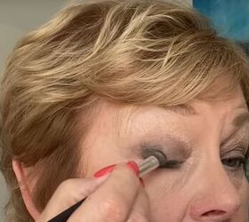 makeup tutorial for over 50, Deepening the eyeshadow