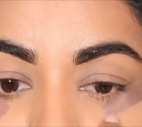 smokey eye tutorial, Placing tape under the eyes