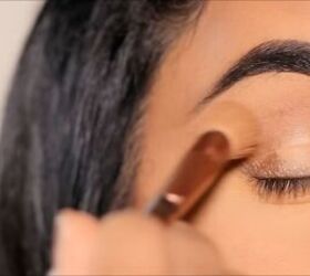 Applying concealer to the eyes