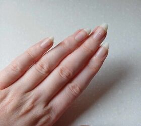 Long natural nails