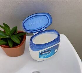 The unexpected reason why your cuticles NEED Vaseline this week