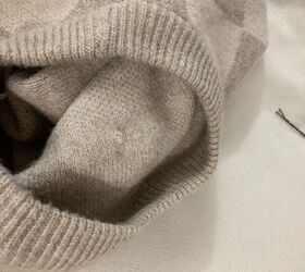 Save damaged sweaters with this too-easy-to-be-true hack