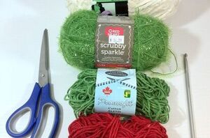 Grab your crochet needle, you're about to make something SO cute for Christmas (gift idea!)