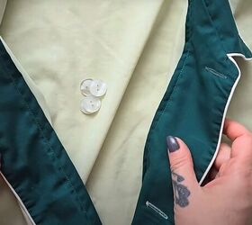 If your button-up shirt is looking a little awkward on you, then definitely check out this easy sewing hack ASAP