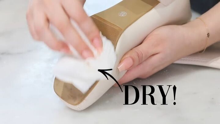 Easy Winter Boot Hack: Make Any Boots Non-Slip With Glue and Salt ...