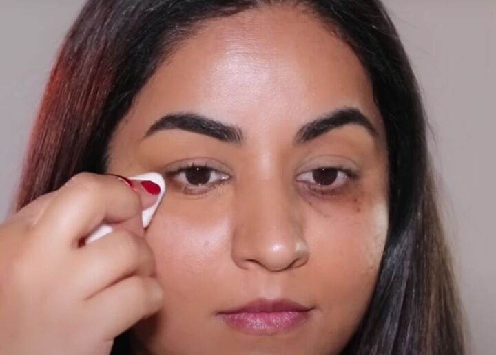 Concealer Hack 10 Game-changing Concealer Hacks for Women Over 40 | Upstyle