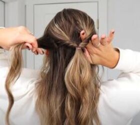 This viral holiday updo is going to look SO good on you today