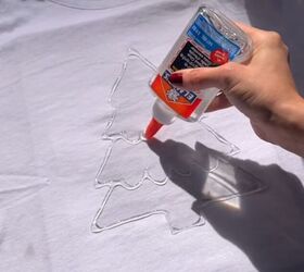 A fun no-sew way to decorate a holiday shirt