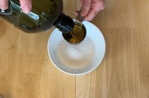 Wave goodbye to dry hands when you mix these 2 kitchen staples together